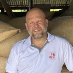 Miguel Padilla, propietario de Coffeedota.com